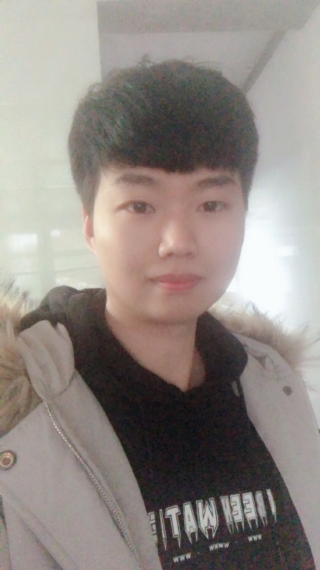 她的第一张照片--张家港交友中心